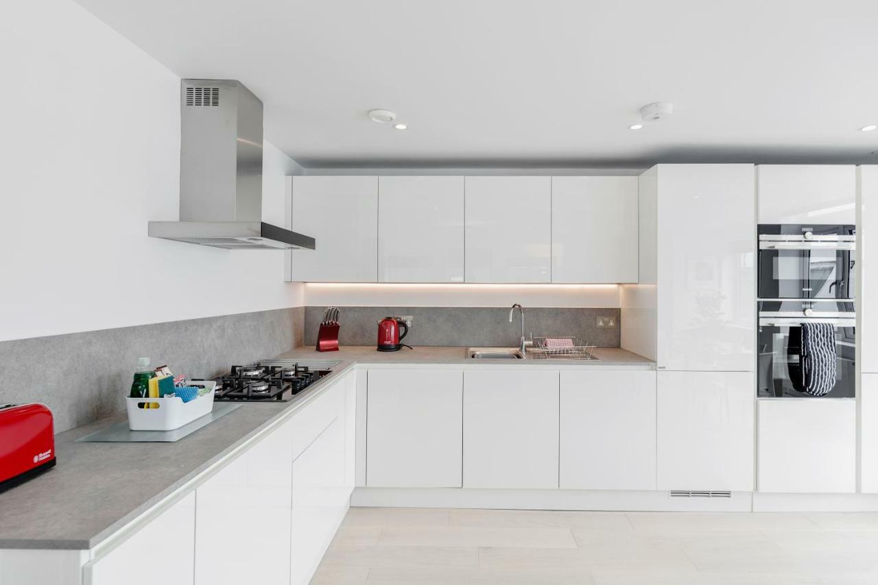 Roomspace Serviced Apartments- Walpole Court Ealing Luaran gambar